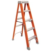 Fiberglass Step Ladder with SHOX System 5'