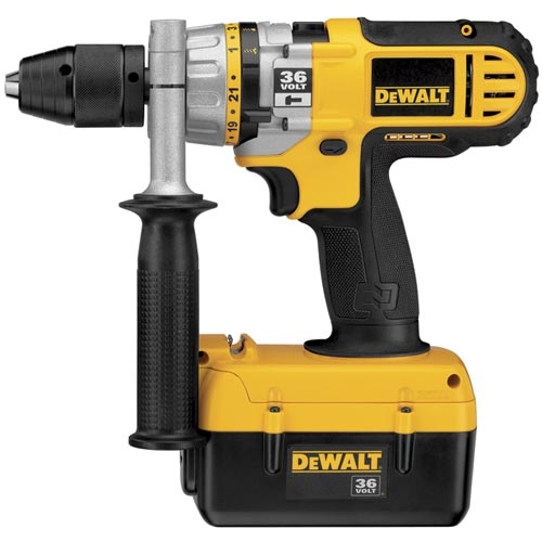 DeWalt DC901KL 1/2" Cordless Li-Ion Hammerdrill / Driver Kit